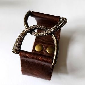 Rebel design interlock leather bracelet